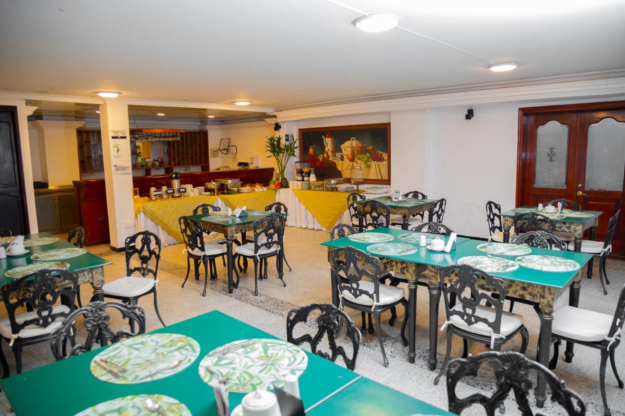 Tama Hotel Granada Real Cali Kültér fotó
