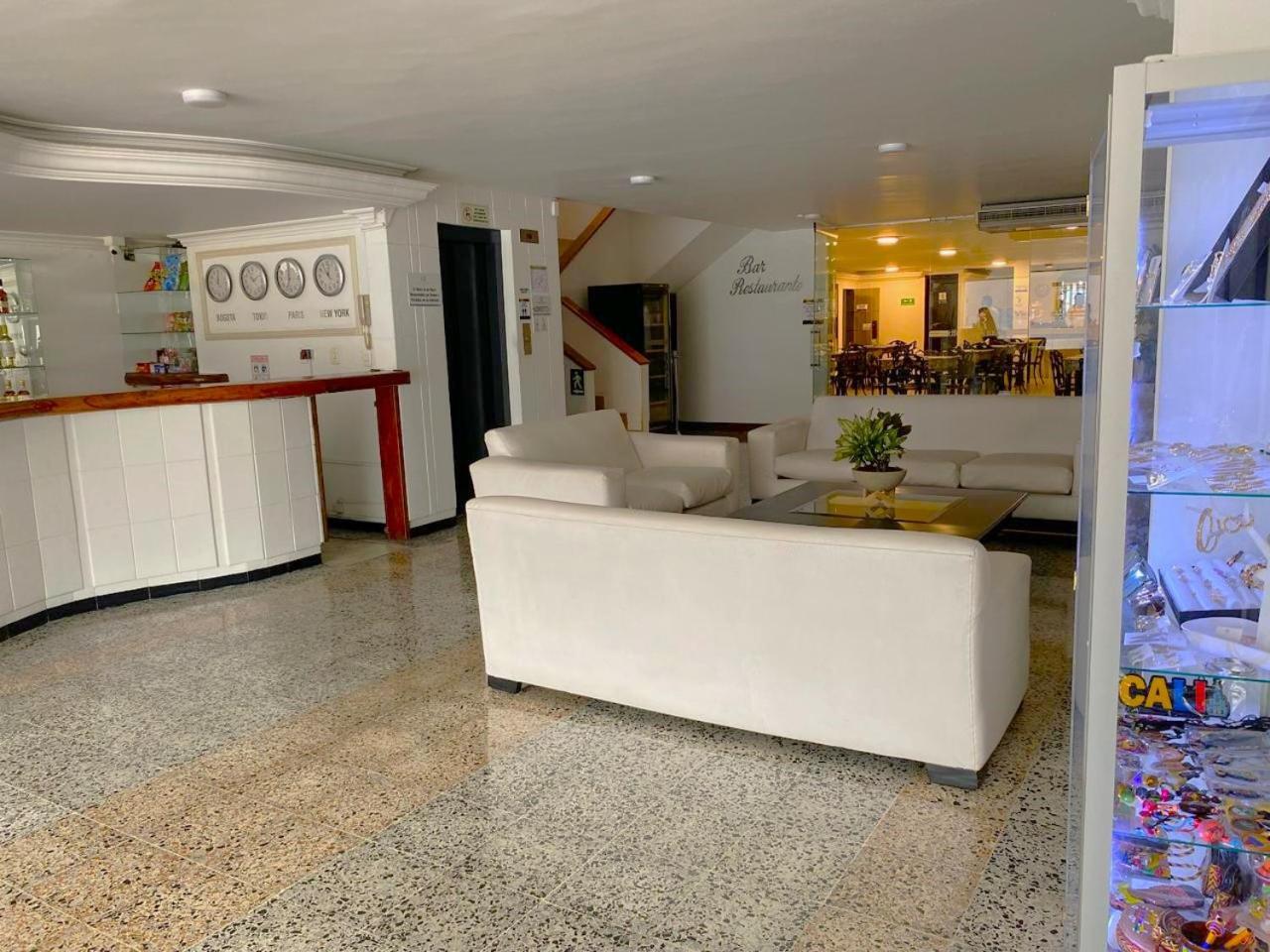Tama Hotel Granada Real Cali Kültér fotó