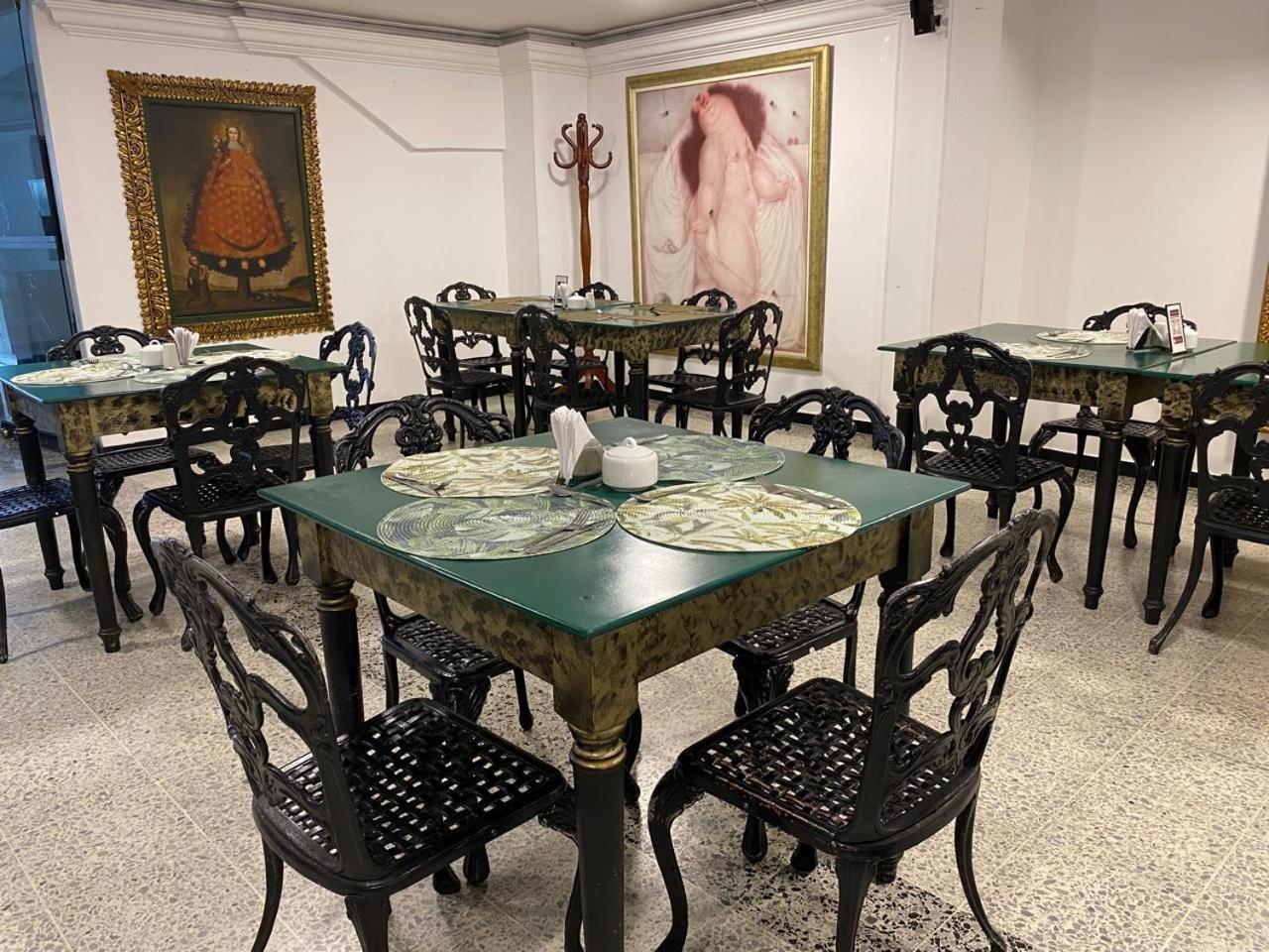 Tama Hotel Granada Real Cali Kültér fotó