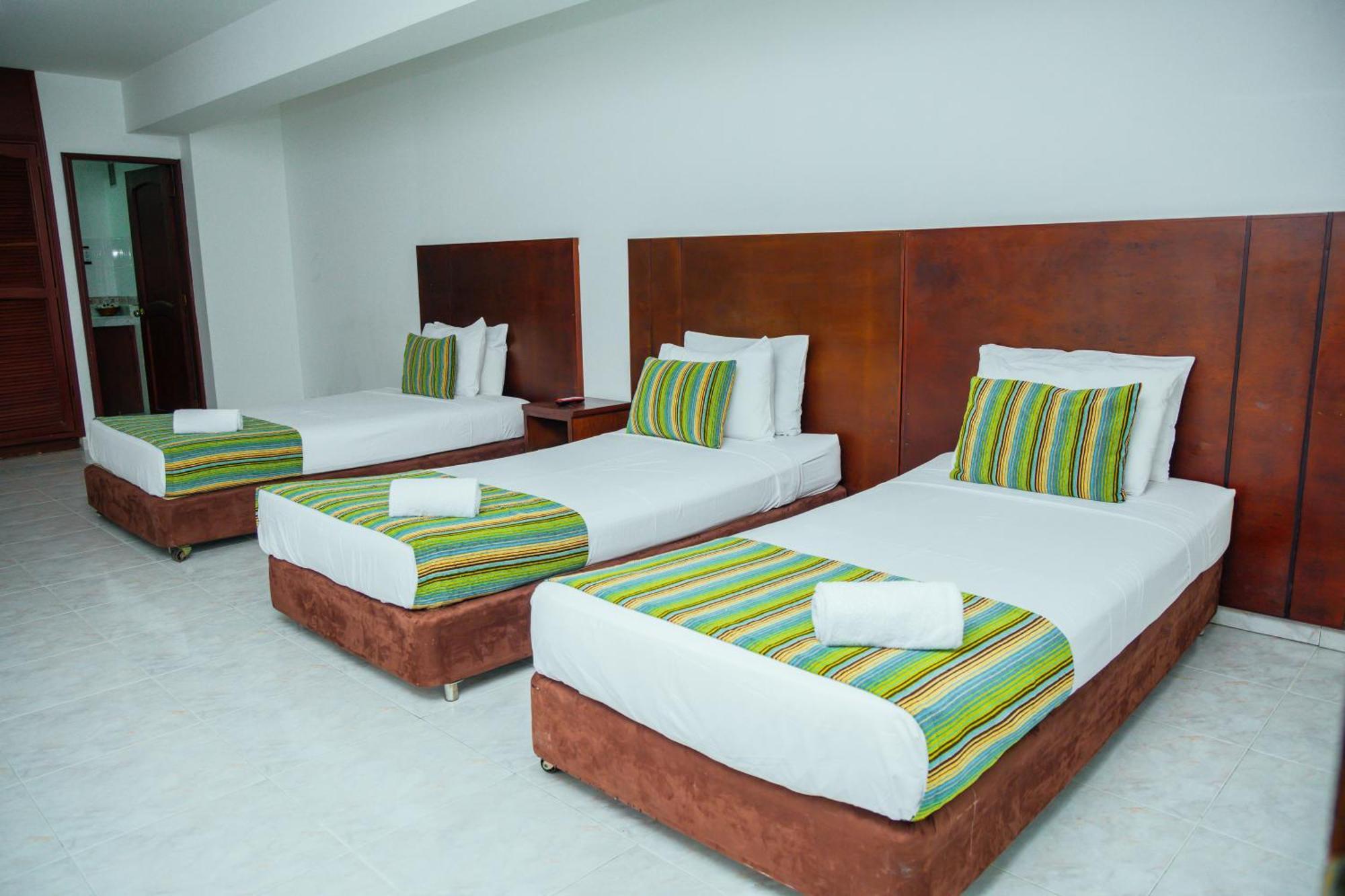 Tama Hotel Granada Real Cali Kültér fotó
